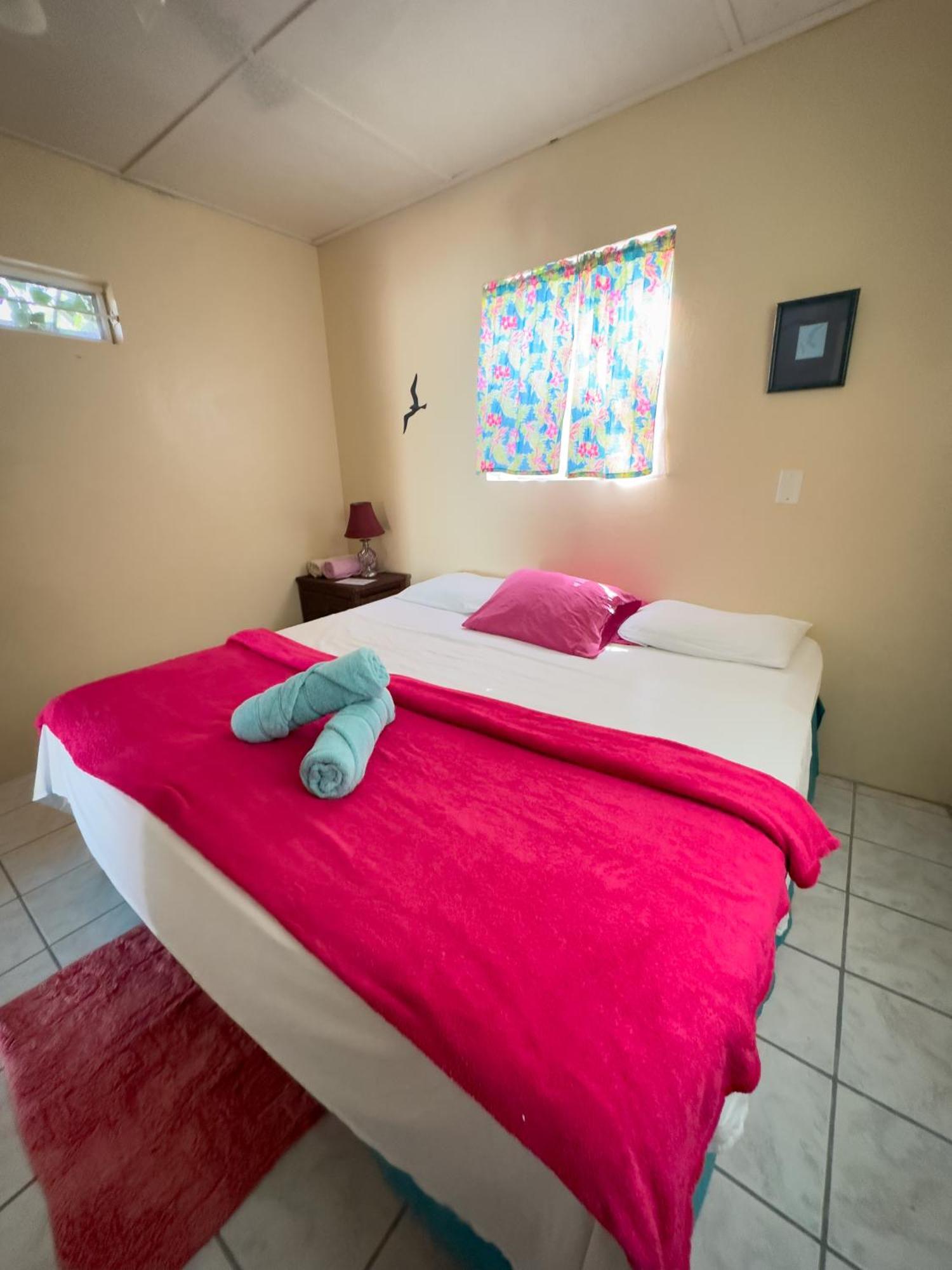 Barefoot Beach Belize Caye Caulker Oda fotoğraf