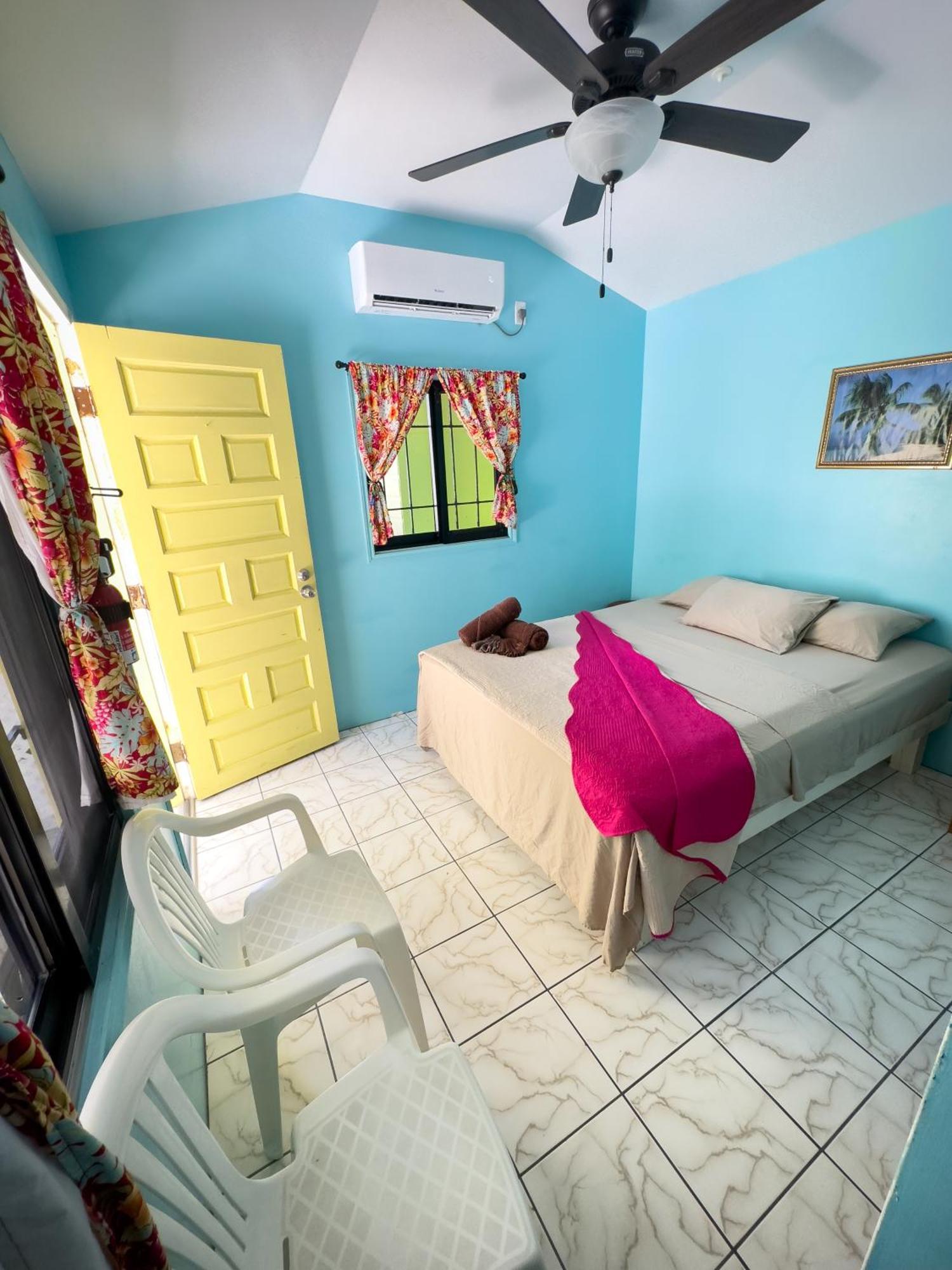 Barefoot Beach Belize Caye Caulker Dış mekan fotoğraf