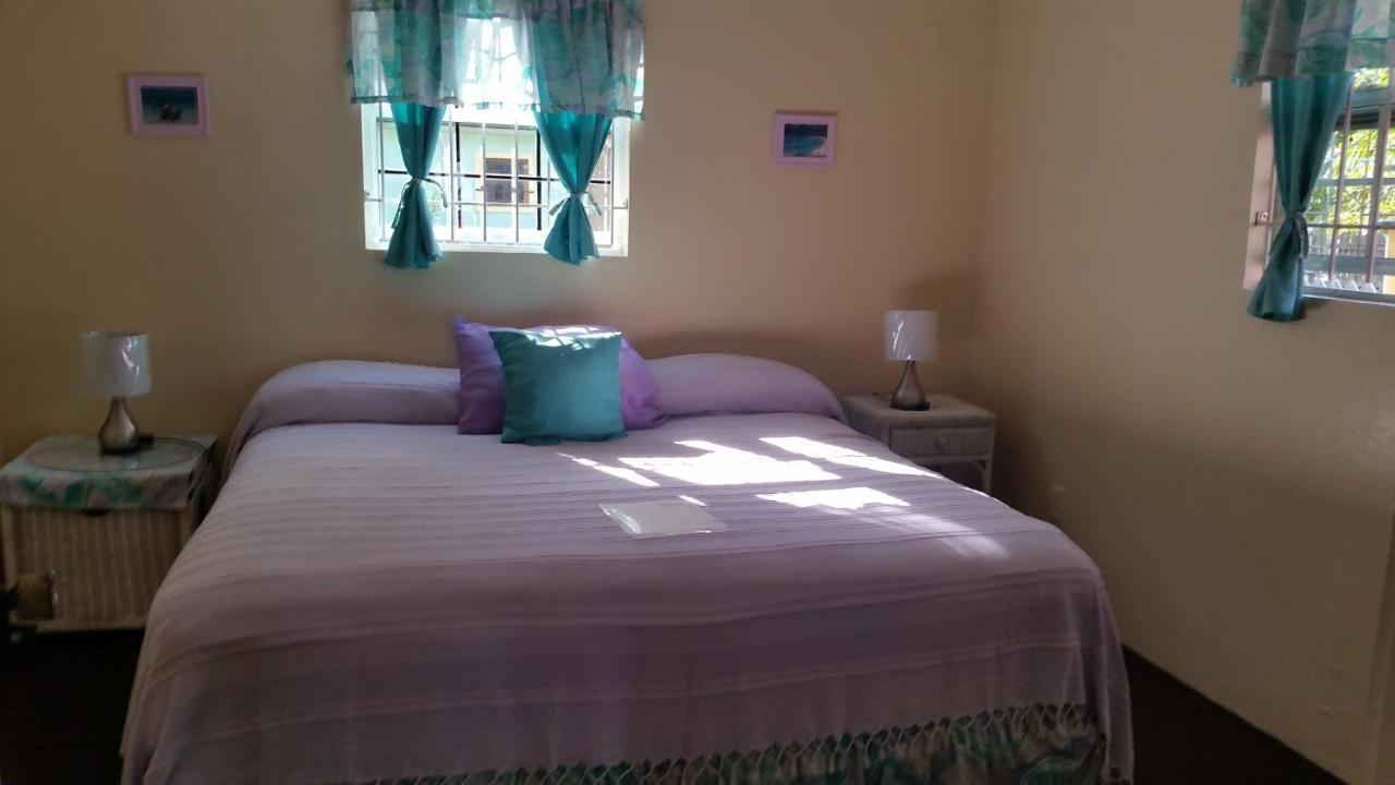 Barefoot Beach Belize Caye Caulker Dış mekan fotoğraf